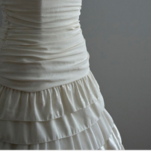 *Available*!! Organic hemp wedding dress size 4/6 - Picture 3 of 7
